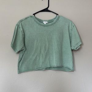 Crop top tee